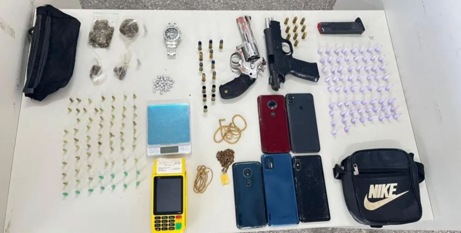 Dois homens morrem após confronto com a polícia em Dias d’Ávila